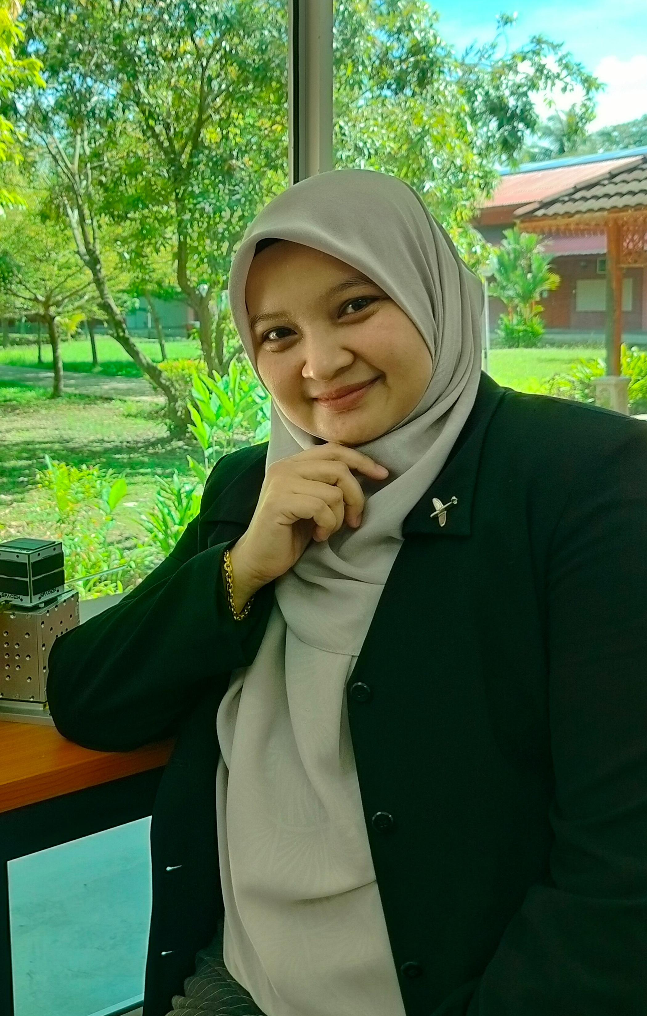 Dr Aiffah sm