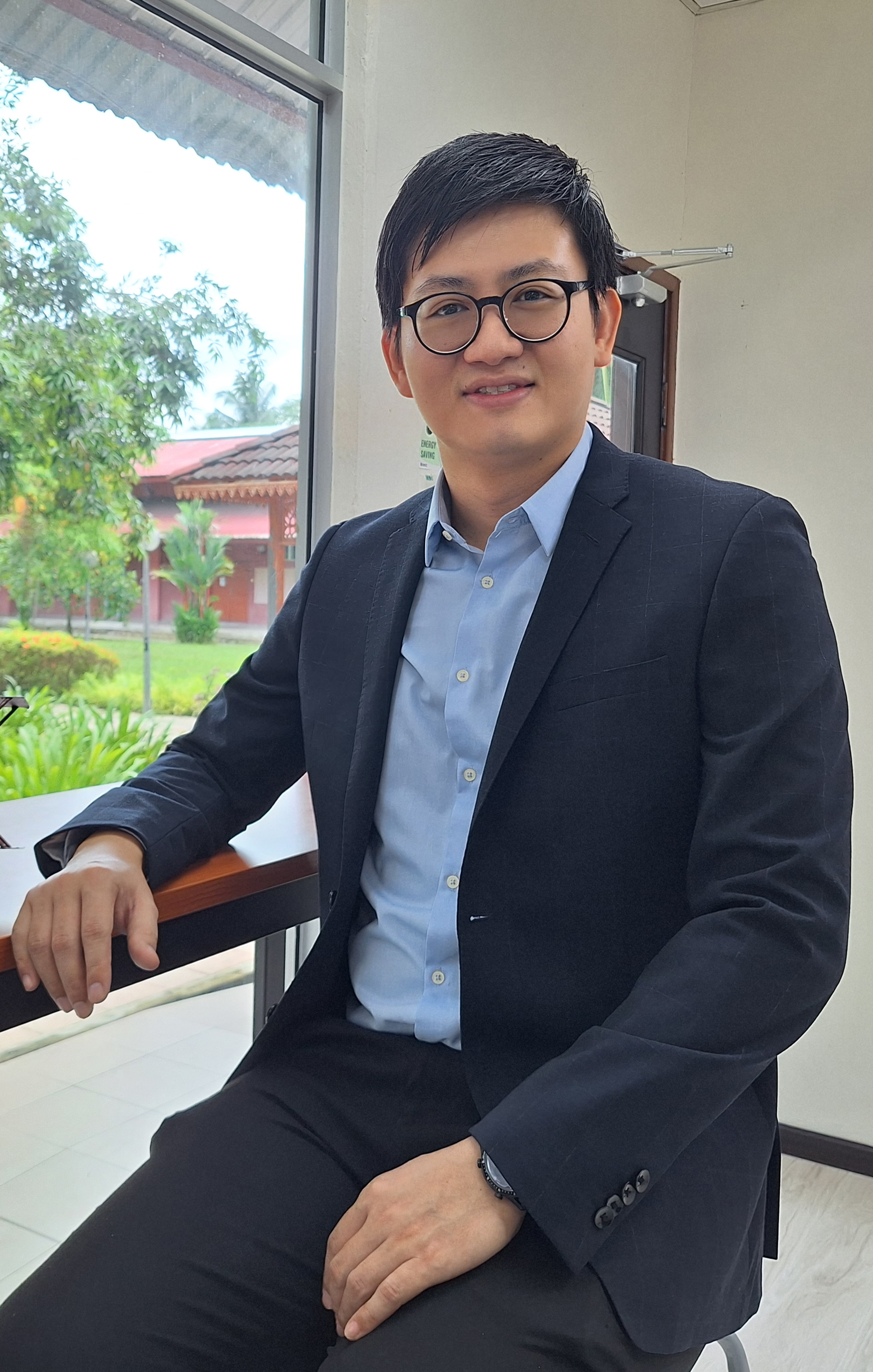 Dr Ho sm