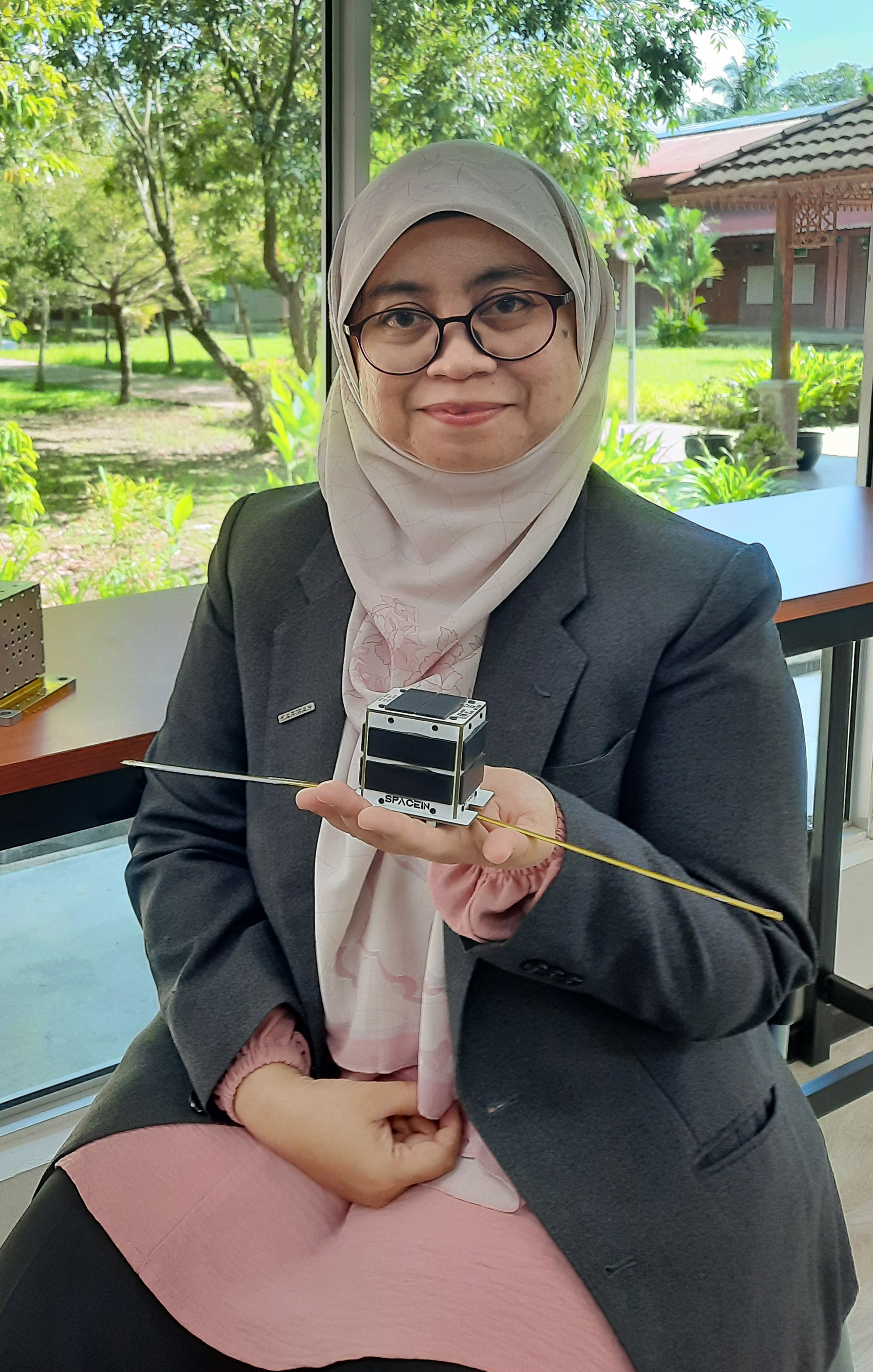Dr Mimi sm